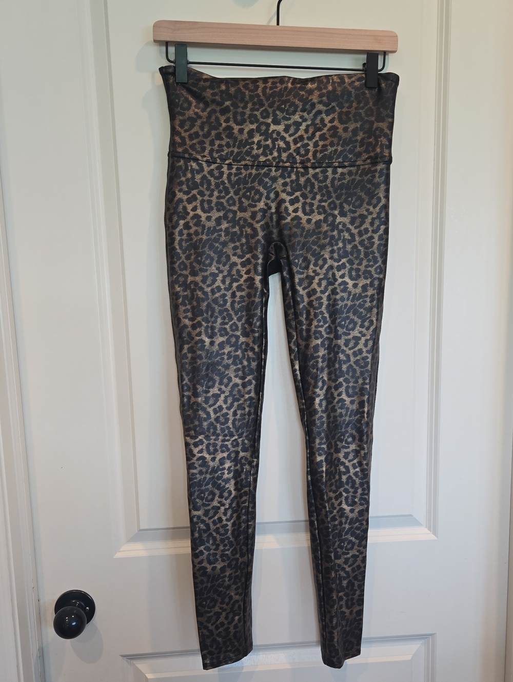 SPANX Black Leopard Shaping Leggings with Red Tag